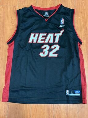 Reebok Black and Red Miami Heat Shaq Jersey